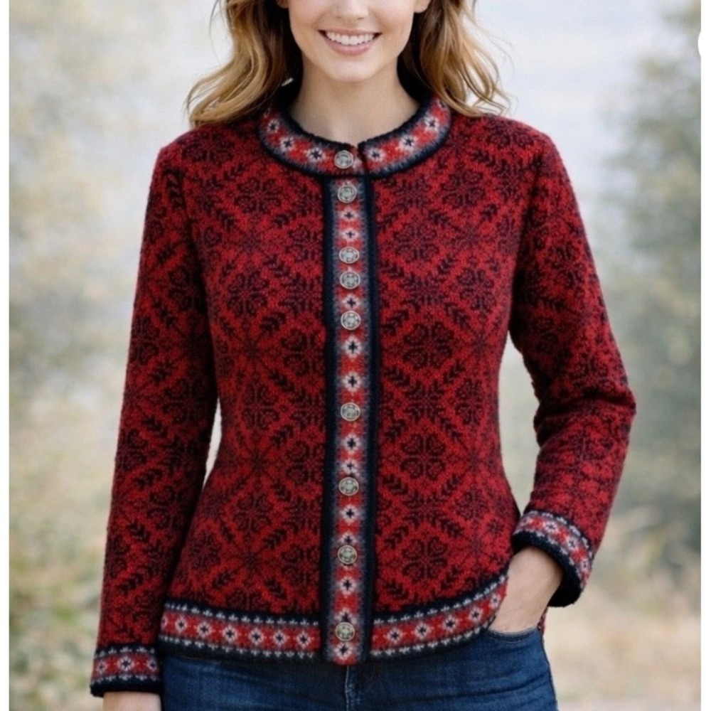 Vintage LL Bean Women's Merino Wool Cardigan Medium Fair Isle Nordic Holiday